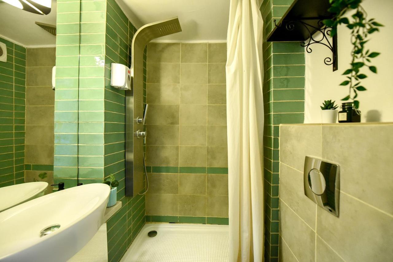 Captivating Old Town Apartment Bükreş Dış mekan fotoğraf